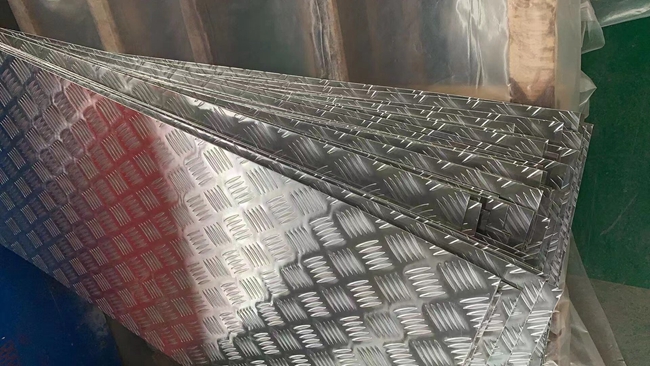 ��l���X�ΰ�